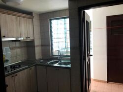 Stratford Court (D16), Condominium #463573591